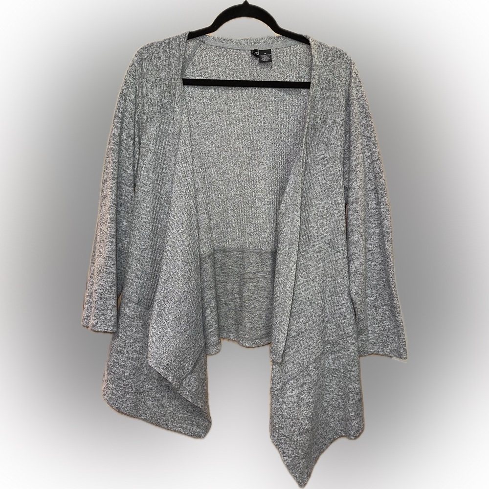 Elegant Heather Gray Women's Cardigan
